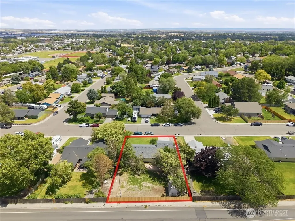 1516 S Olympia Place Kennewick WA 99337