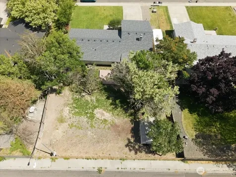 1516 S Olympia Place Kennewick WA 99337