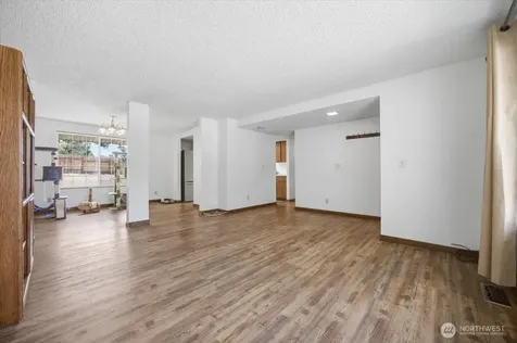1516 S Olympia Place Kennewick WA 99337
