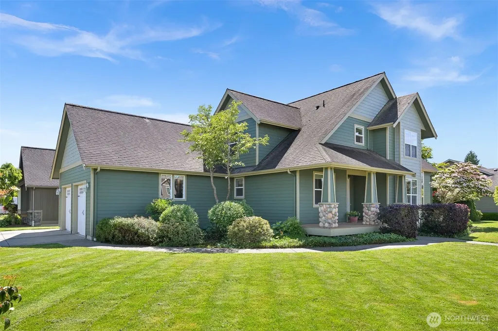 875 N Park Street Lynden WA 98264