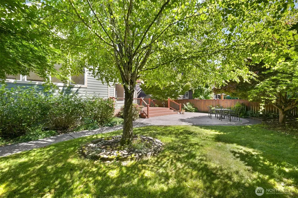 875 N Park Street Lynden WA 98264