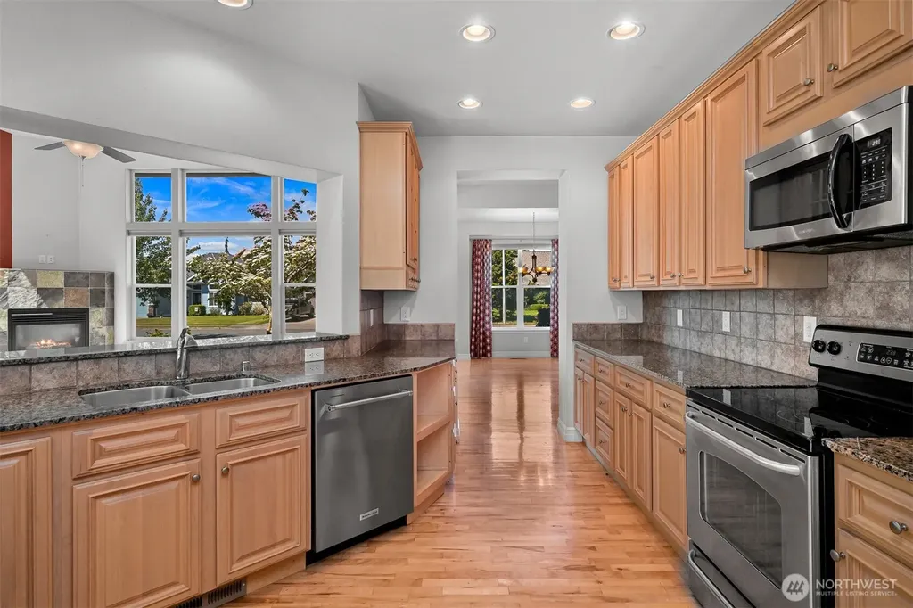 875 N Park Street Lynden WA 98264