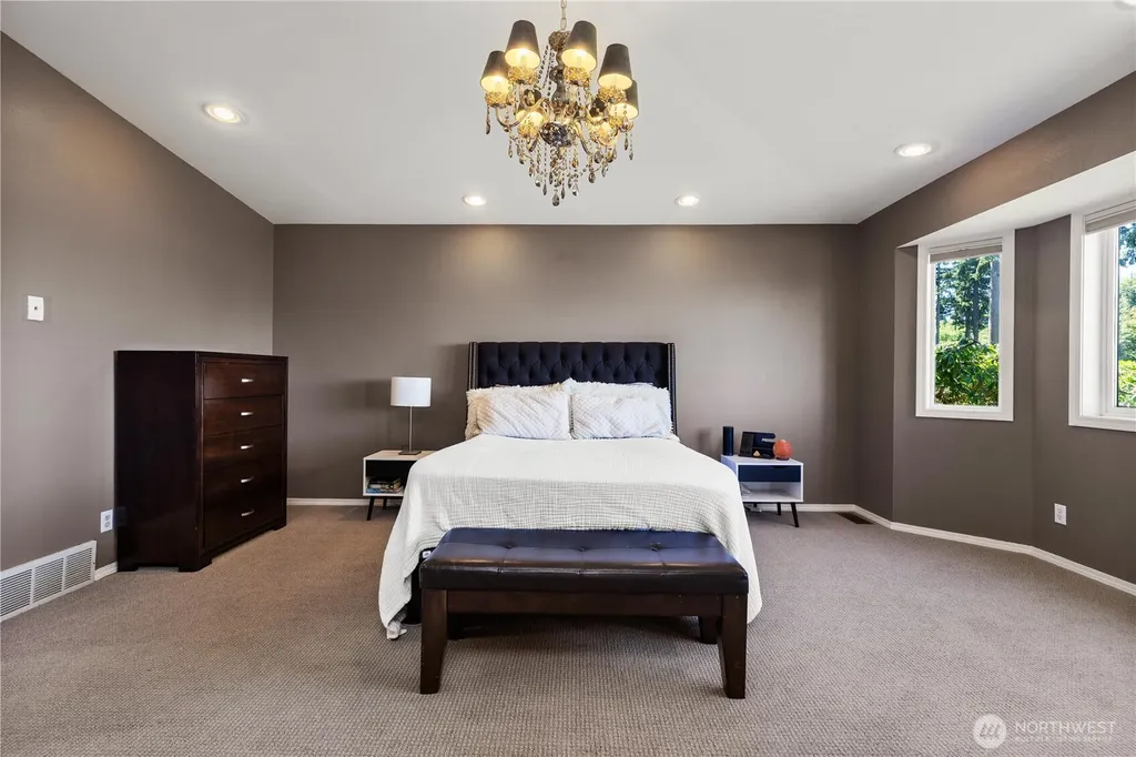 7723 168th Place SW Edmonds WA 98026