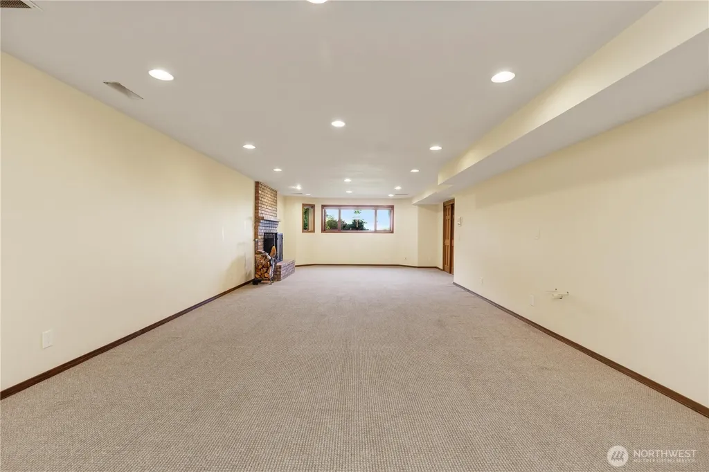 7723 168th Place SW Edmonds WA 98026