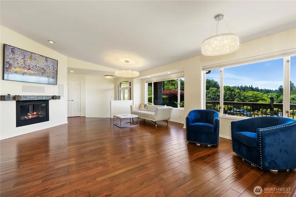 7723 168th Place SW Edmonds WA 98026