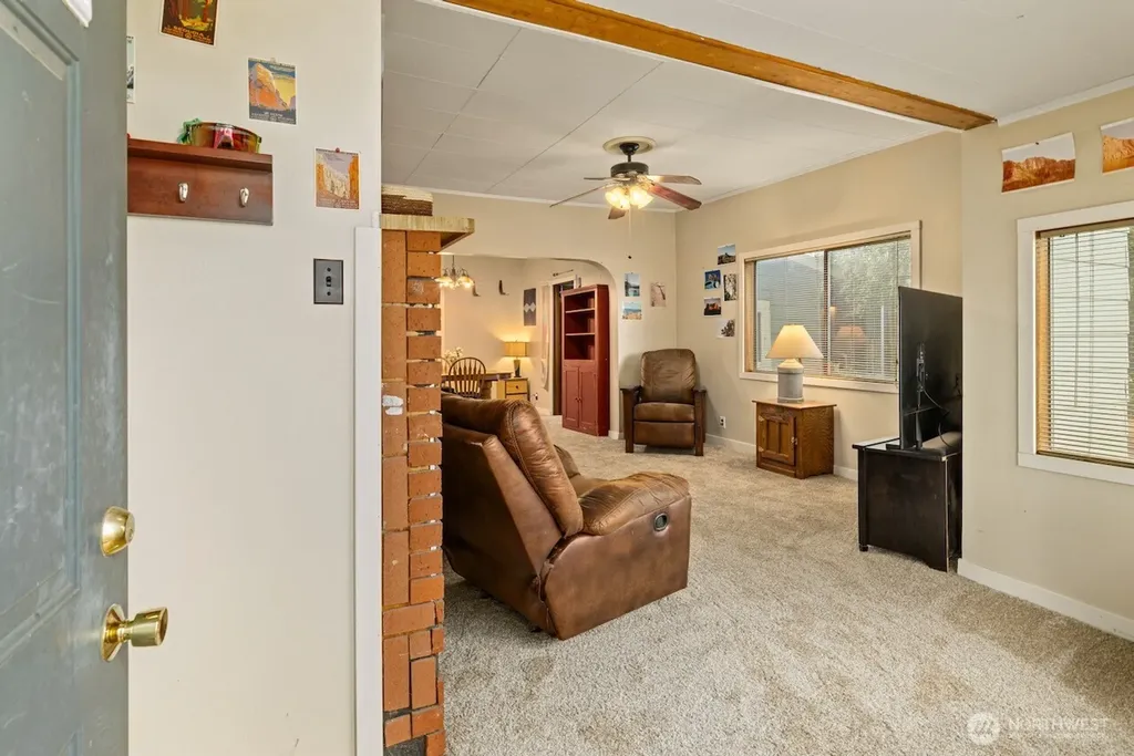 309 N Elliott Street Ellensburg WA 98926