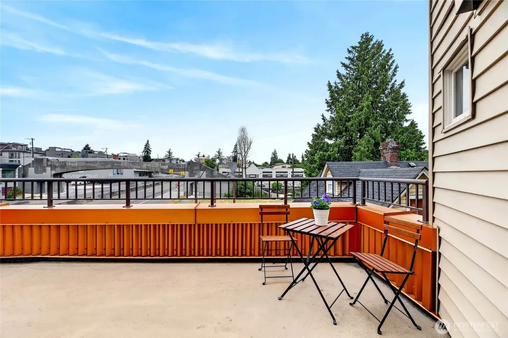 4020 Aurora Avenue N Seattle WA 98103