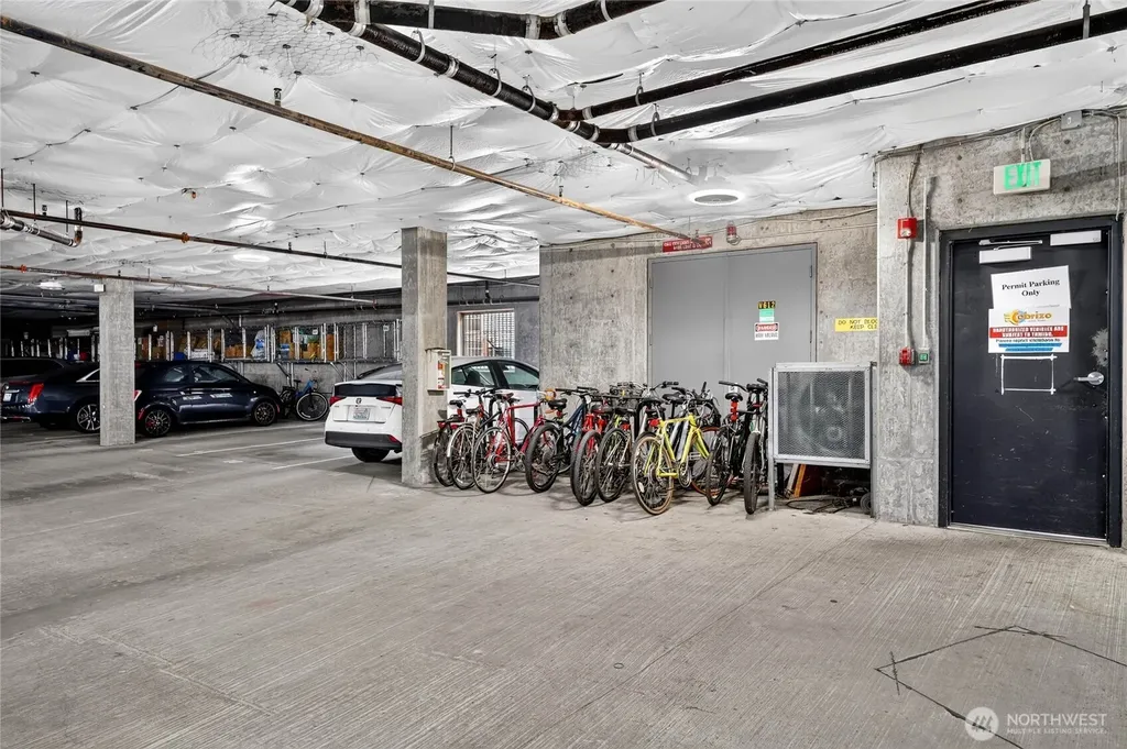 4020 Aurora Avenue N Seattle WA 98103