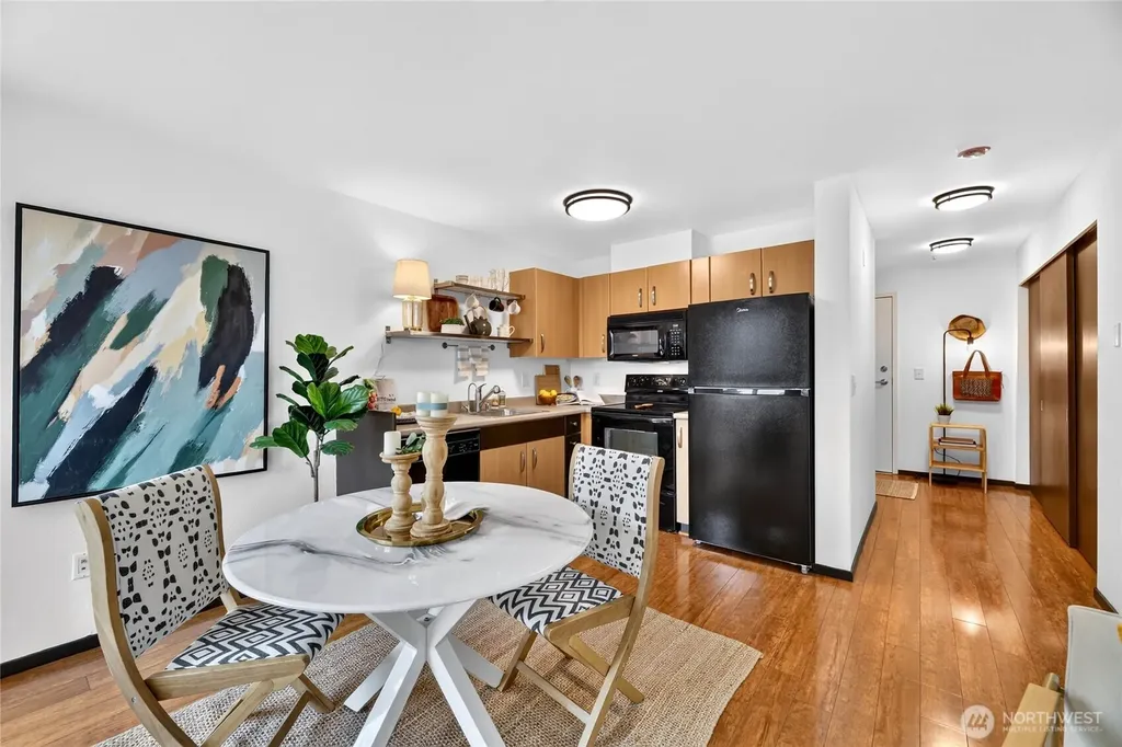 4020 Aurora Avenue N Seattle WA 98103