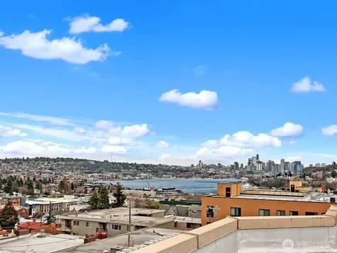 4020 Aurora Avenue N Seattle WA 98103