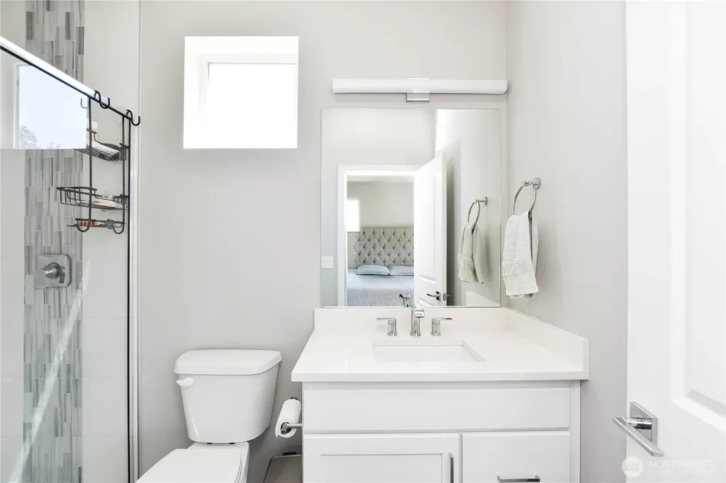 14229 9th Place W Lynnwood WA 98087