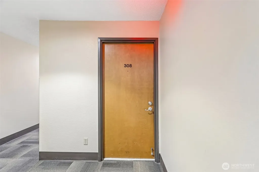 3421 SW Roxbury Street Seattle WA 98126