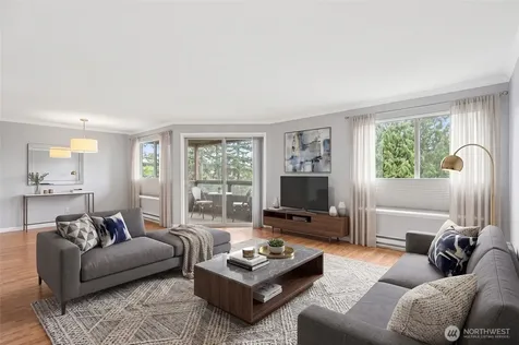 3421 SW Roxbury Street Seattle WA 98126