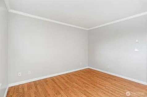 3421 SW Roxbury Street Seattle WA 98126