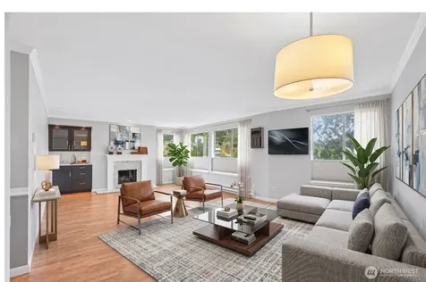3421 SW Roxbury Street Seattle WA 98126