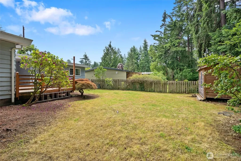 16811 1st Avenue NW Shoreline WA 98177