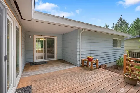 16811 1st Avenue NW Shoreline WA 98177
