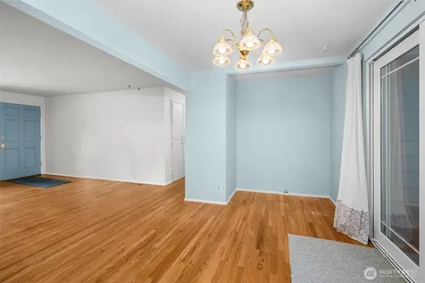 16811 1st Avenue NW Shoreline WA 98177
