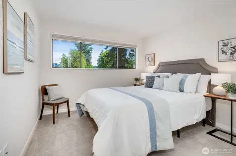 17521 NE 38th Court Redmond WA 98052