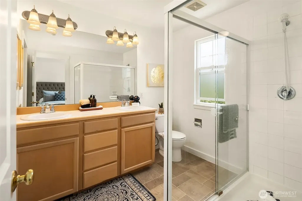 15428 135th Place NE Woodinville WA 98072