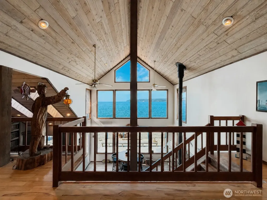 14 H South Beach Drive Hat Island WA 98206