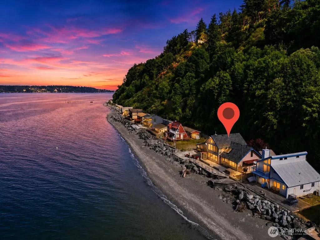 14 H South Beach Drive Hat Island WA 98206