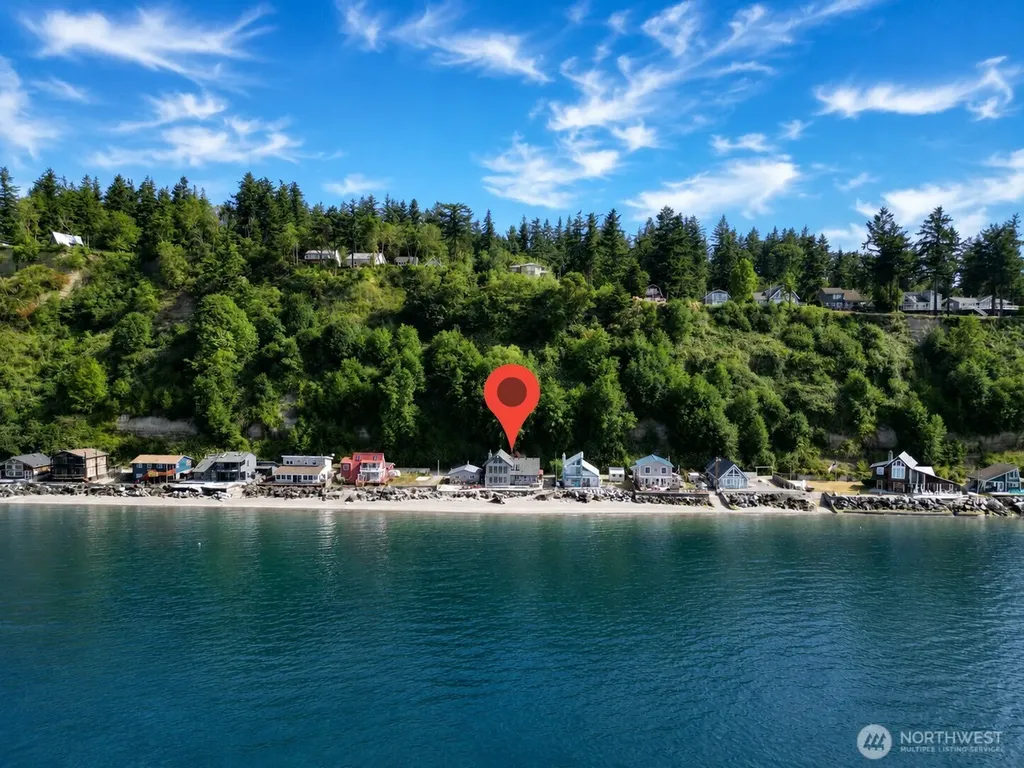 14 H South Beach Drive Hat Island WA 98206