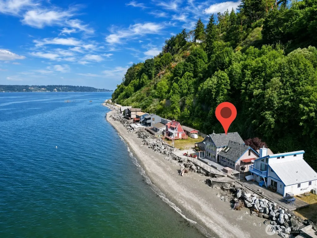14 H South Beach Drive Hat Island WA 98206