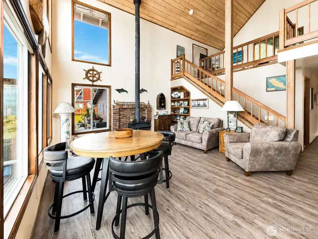 14 H South Beach Drive Hat Island WA 98206