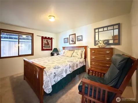 14 H South Beach Drive Hat Island WA 98206