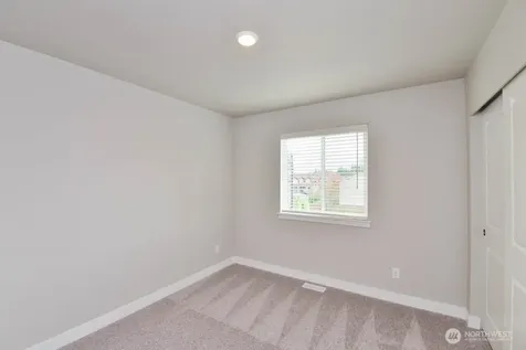8741 151st Street E Puyallup WA 98375