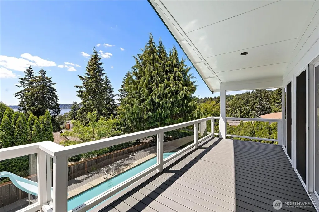 18226 62nd Avenue NE Kenmore WA 98028