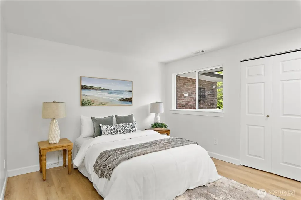 18226 62nd Avenue NE Kenmore WA 98028