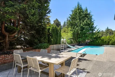 18226 62nd Avenue NE Kenmore WA 98028