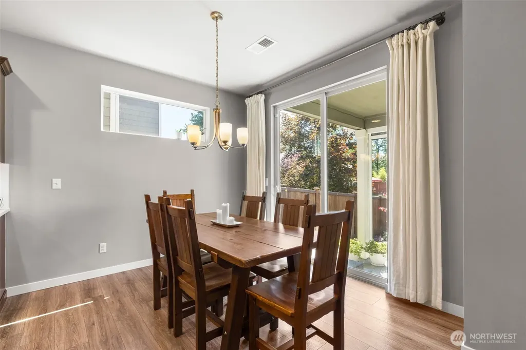 16208 78th Avenue Ct E Puyallup WA 98375