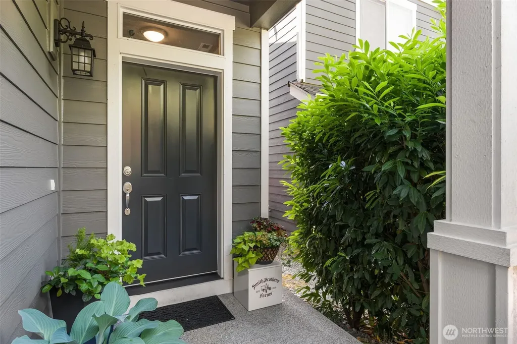 16208 78th Avenue Ct E Puyallup WA 98375