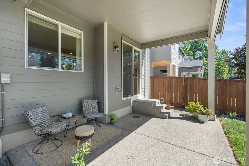 16208 78th Avenue Ct E Puyallup WA 98375