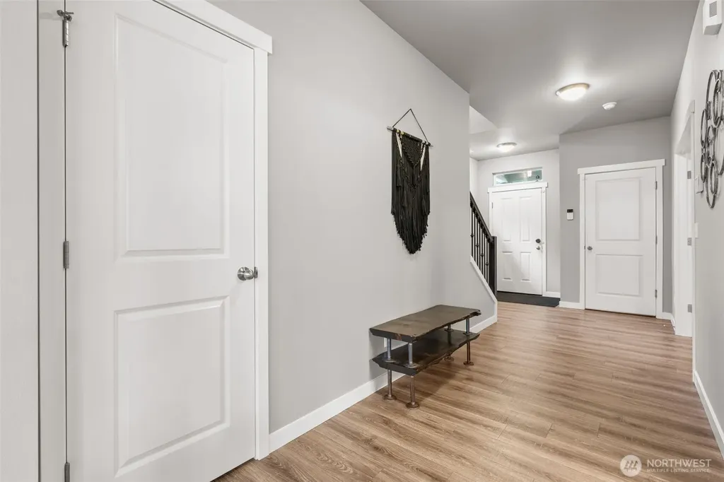 16208 78th Avenue Ct E Puyallup WA 98375
