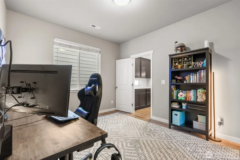 16208 78th Avenue Ct E Puyallup WA 98375