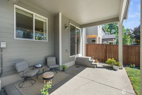 16208 78th Avenue Ct E Puyallup WA 98375