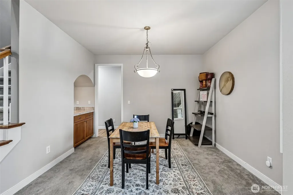 2001 263rd Lane SE Sammamish WA 98075