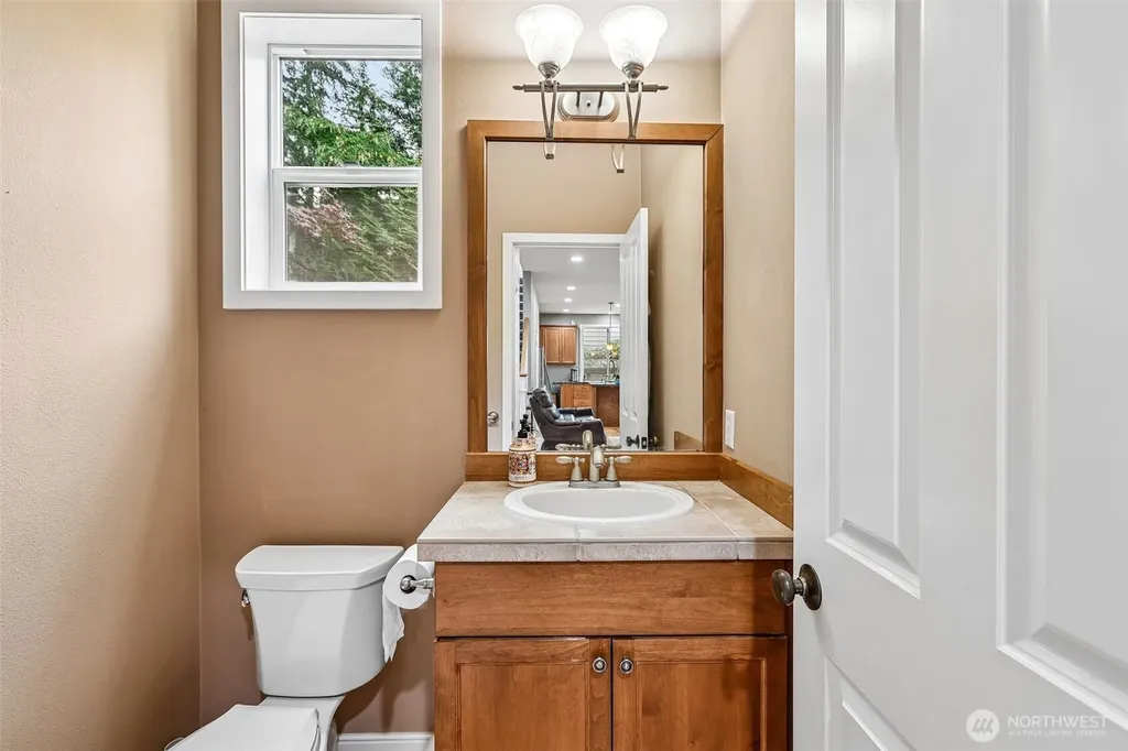 2001 263rd Lane SE Sammamish WA 98075