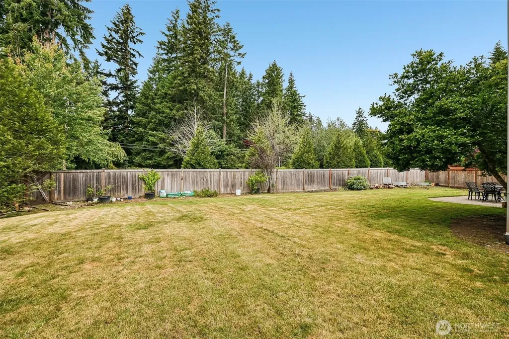 2001 263rd Lane SE Sammamish WA 98075