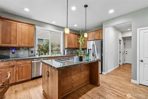 2001 263rd Lane SE Sammamish WA 98075