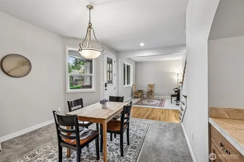 2001 263rd Lane SE Sammamish WA 98075