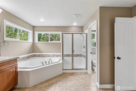 2001 263rd Lane SE Sammamish WA 98075