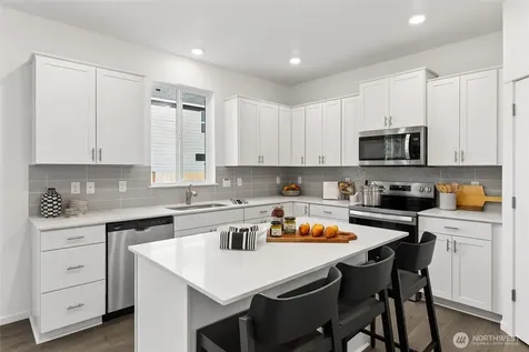 5651 147th Street Ct E Puyallup WA 98375