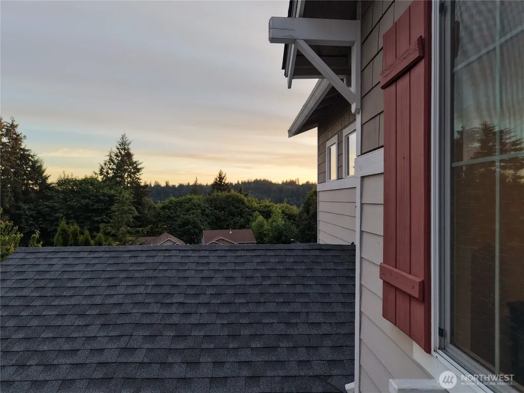 12218 NE 203rd Street Bothell WA 98011
