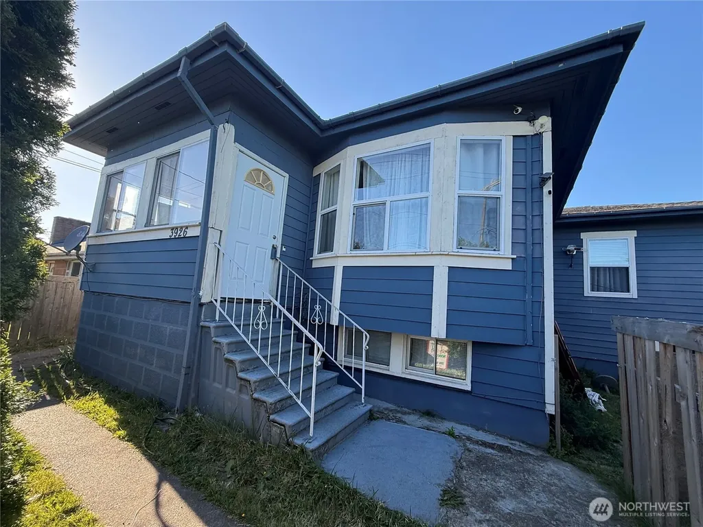 3926 S Warsaw Street Seattle WA 98118