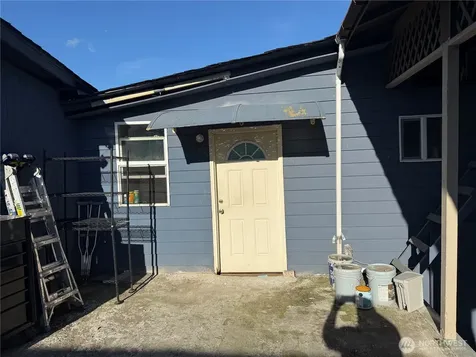 3926 S Warsaw Street Seattle WA 98118